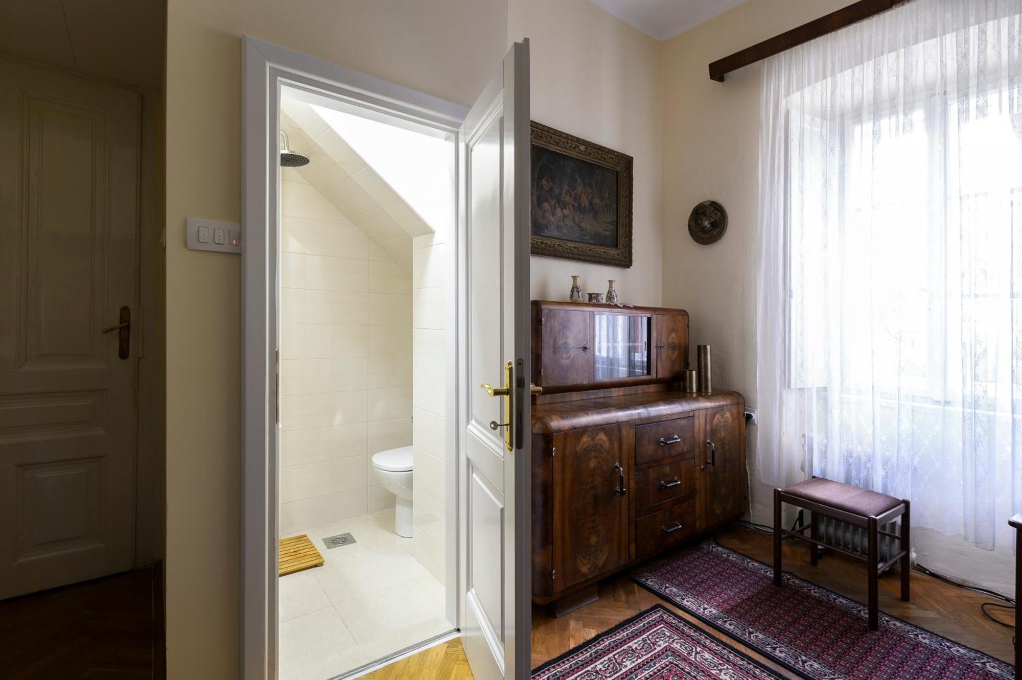 Hotel La Vecchia Casa Cetinje Esterno foto