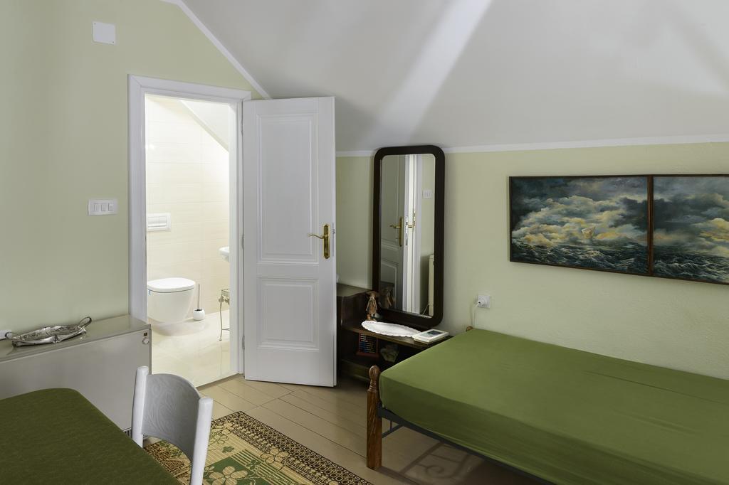 Hotel La Vecchia Casa Cetinje Esterno foto