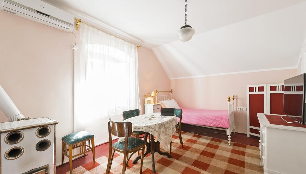 Hotel La Vecchia Casa Cetinje Esterno foto